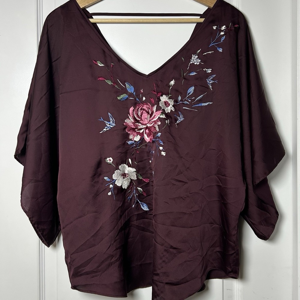 White House Black Market Plum Satin Floral Embroidery Dolman Blouse Boho Style